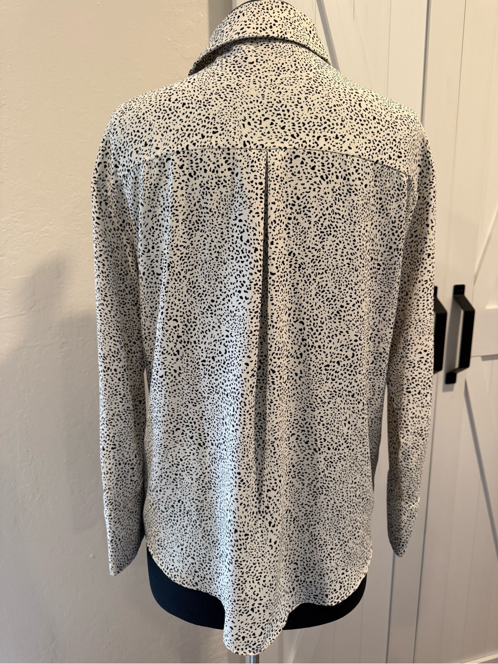 Zara Black and White Printed Collared Blouse - Picture 2 of 5